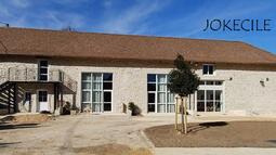 Grange revisitée à Creys-Mépieu.