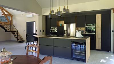 Cuisine sur mesure dans l'ancienne véranda - Morestel - Vignieu - Vezéronce-Curtin